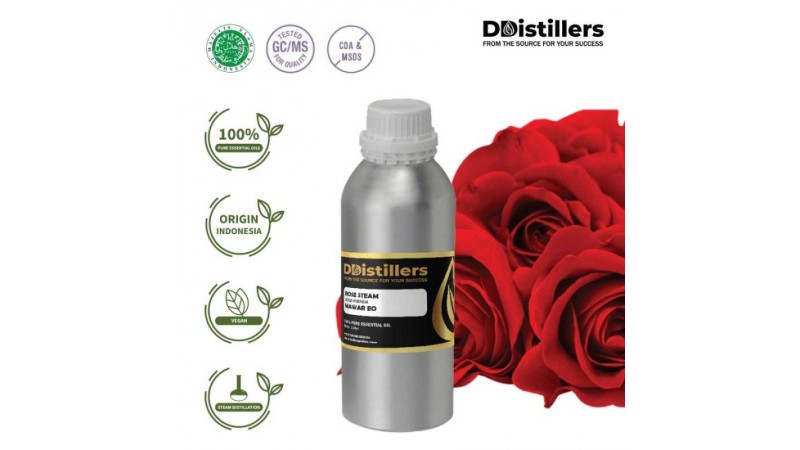 Steam Distilled Rose Essential Oil as a Natural Ingredient in Beauty and Skincare Products